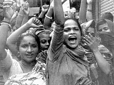 Prostitutes at Tanbazar brothel in the town of Narayanganj in Bangladesh -- near the capital, Dhaka -- chant while protesting a move to evict them yesterday. About 3,500 Bangladeshi prostitutes dug in their heels and defied eviction from one of the country's oldest and largest brothels.
