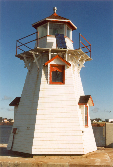 The YYG Collection: YYG-2000 No. 012. Lighthouse.
